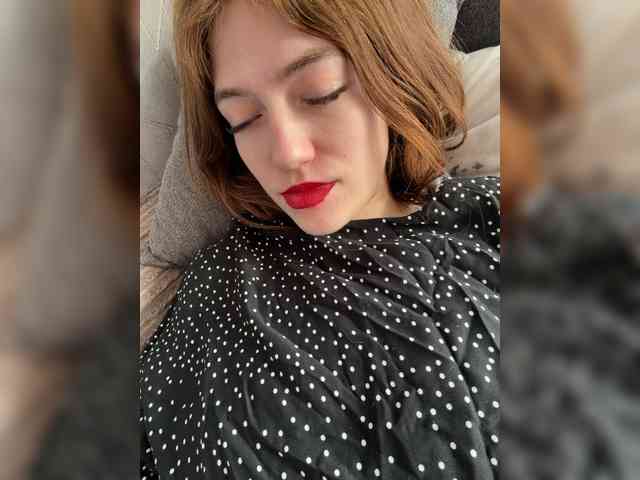 Alinagilberd03 webcam