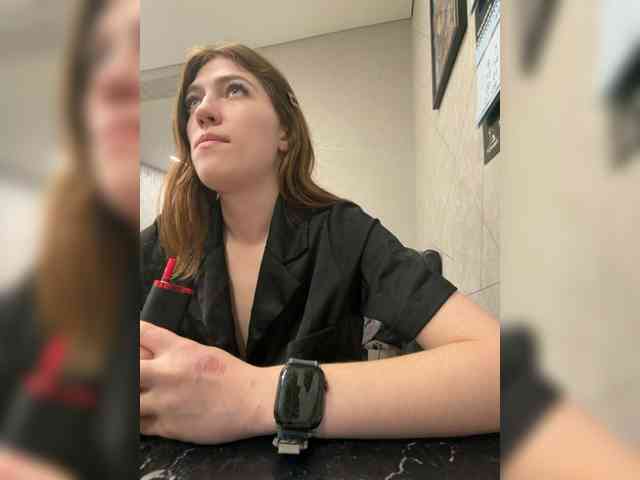 Alinagilberd03 webcam