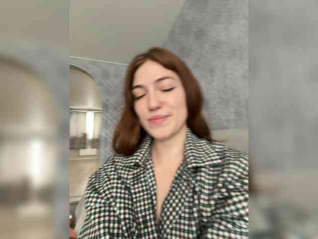 Alinagilberd03 webcam