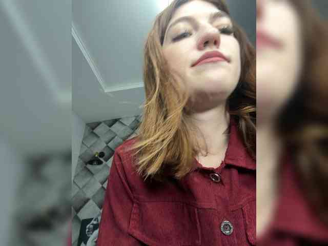 Alinagilberd03 webcam