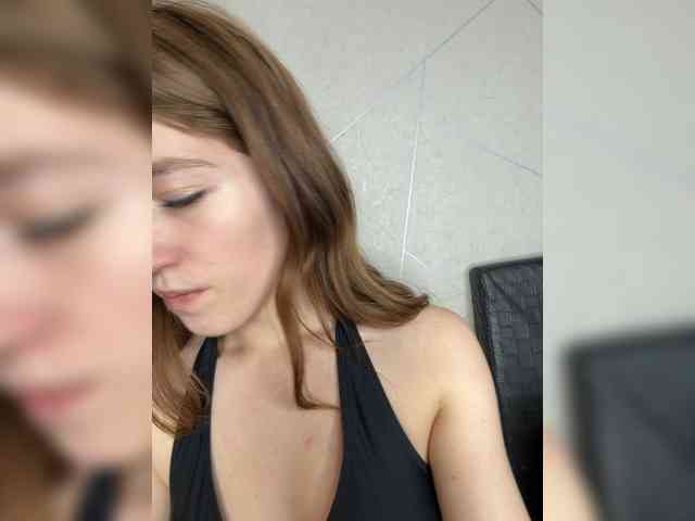 Alinagilberd03 webcam