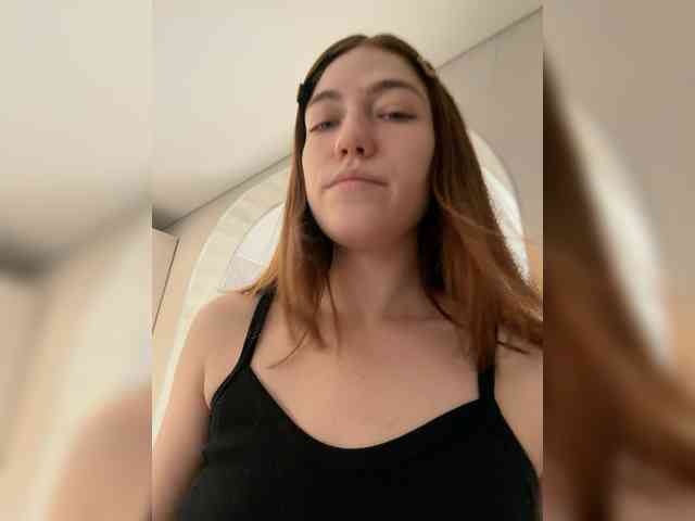 Alinagilberd03 webcam