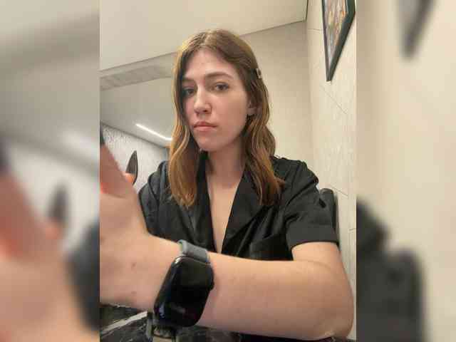 Alinagilberd03 webcam