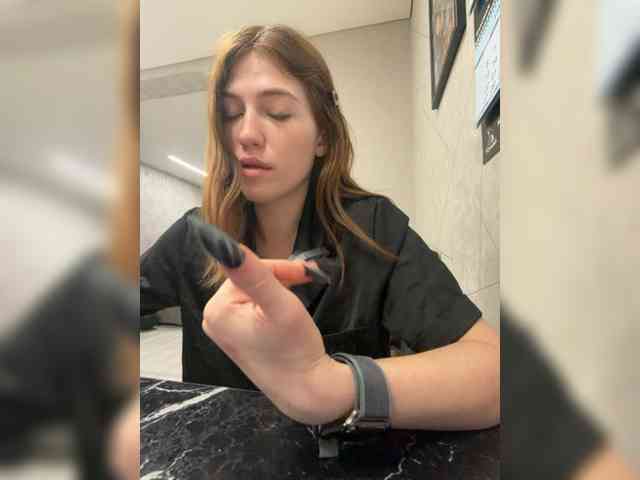 Alinagilberd03 webcam