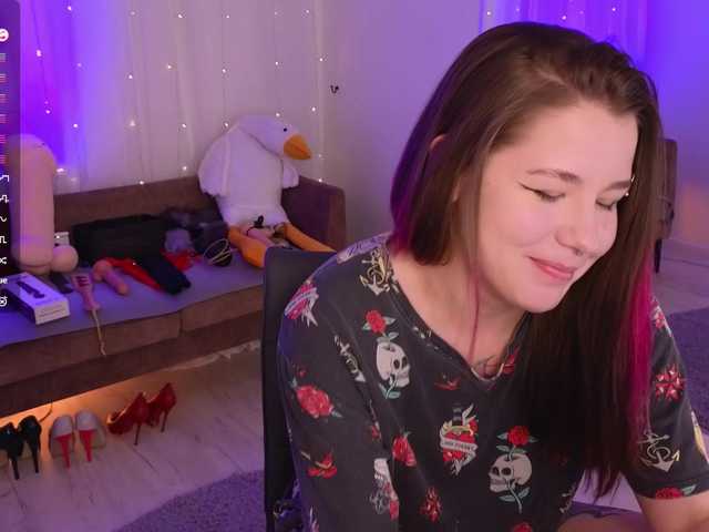 MiraFalls's BongaCams show and profile