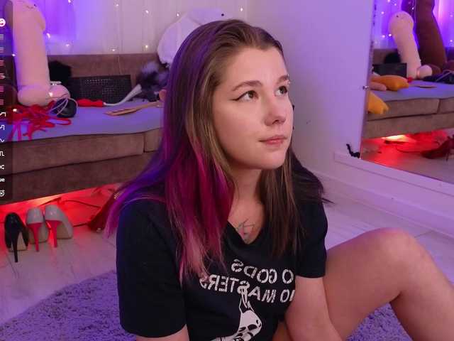 MiraFalls's BongaCams show and profile