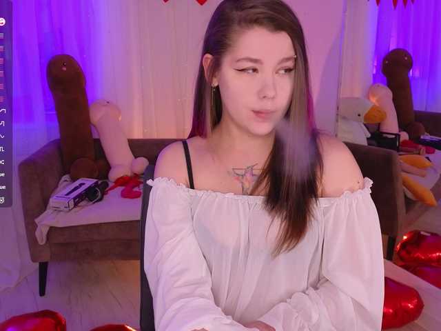 MiraFalls's BongaCams show and profile