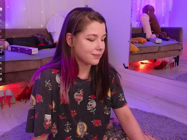 MiraFalls's BongaCams show and profile