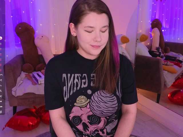 MiraFalls's BongaCams show and profile