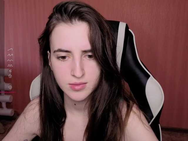 Valeritiiio's BongaCams show and profile