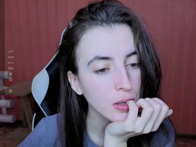 Valeritiiio's BongaCams show and profile