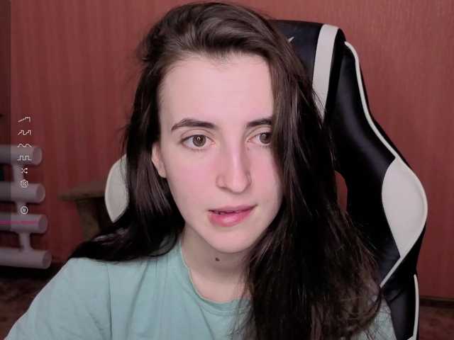 Valeritiiio's BongaCams show and profile