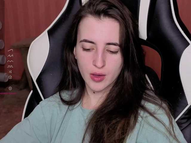 Valeritiiio's BongaCams show and profile