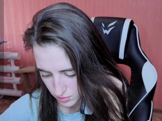 Valeritiiio's BongaCams show and profile