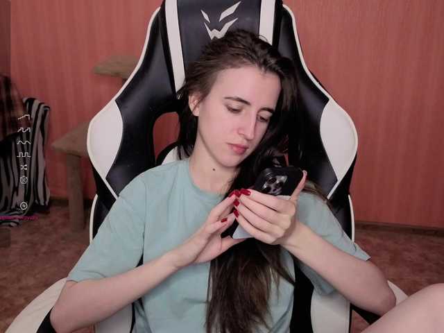 Valeritiiio's BongaCams show and profile