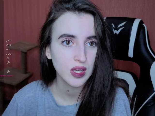 Valeritiiio's BongaCams show and profile