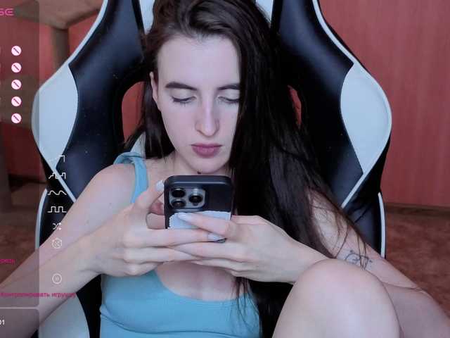 Valeritiiio's BongaCams show and profile