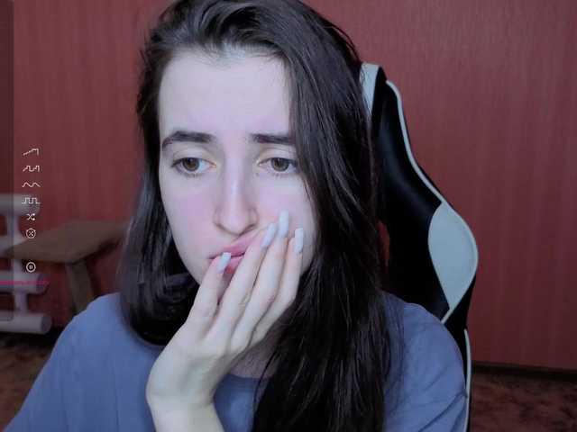 Valeritiiio's BongaCams show and profile