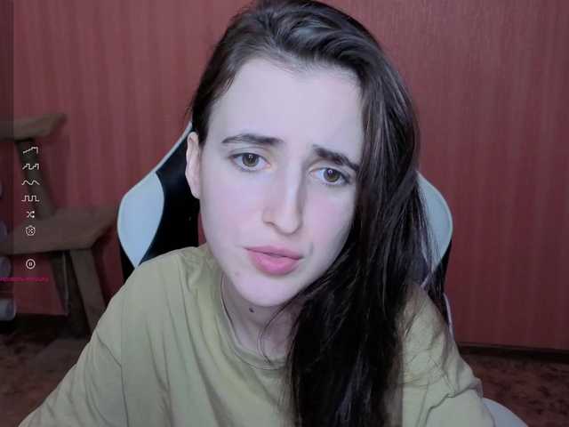 Valeritiiio's BongaCams show and profile