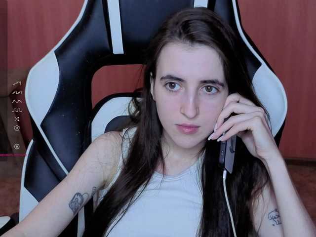 Valeritiiio's BongaCams show and profile