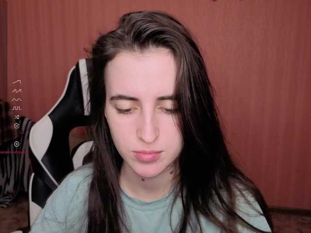 Valeritiiio's BongaCams show and profile