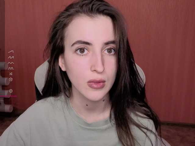 Valeritiiio's BongaCams show and profile