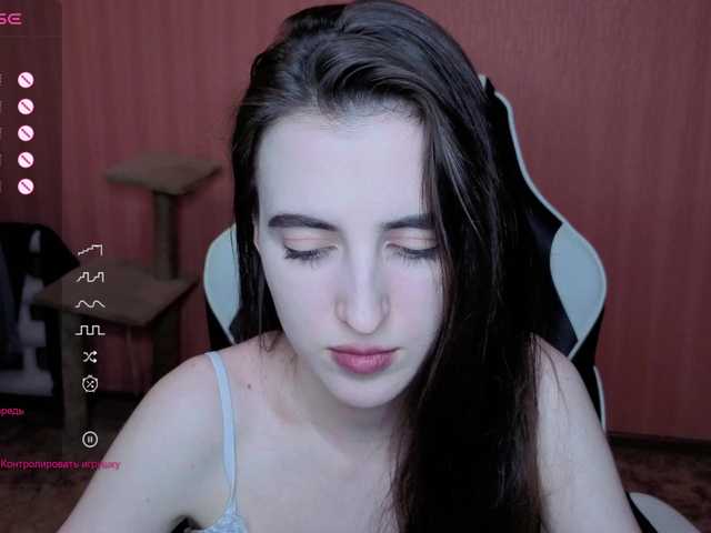 Valeritiiio's BongaCams show and profile