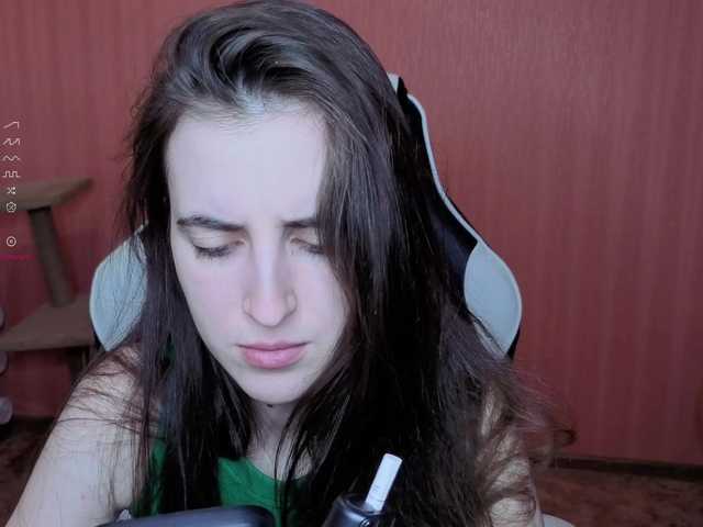 Valeritiiio's BongaCams show and profile