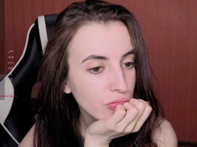 Valeritiiio's BongaCams show and profile