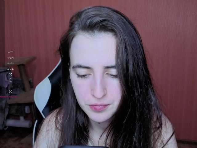 Valeritiiio's BongaCams show and profile