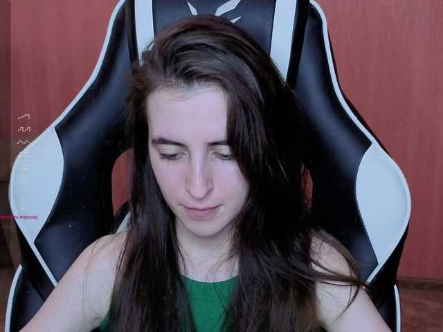 Valeritiiio's BongaCams show and profile