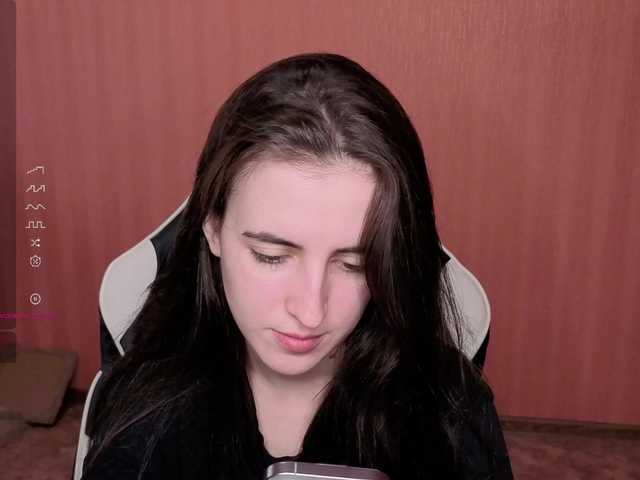 Valeritiiio's BongaCams show and profile