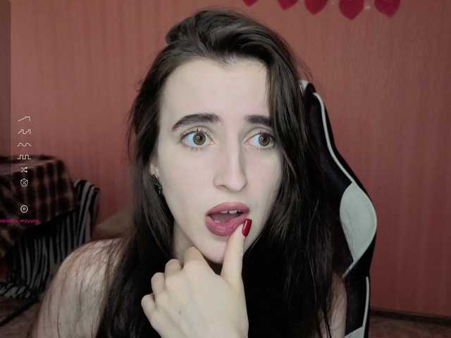 Valeritiiio's BongaCams show and profile