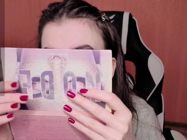 Valeritiiio's BongaCams show and profile