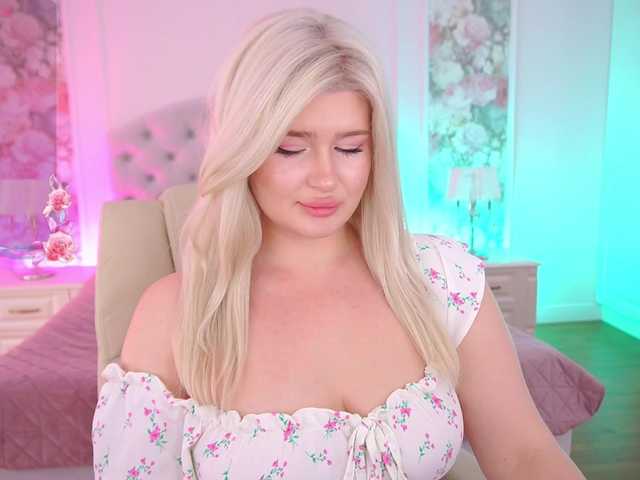 AnoraJoy's BongaCams show and profile