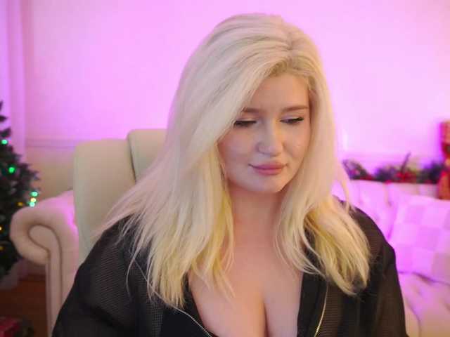 AnoraJoy's BongaCams show and profile