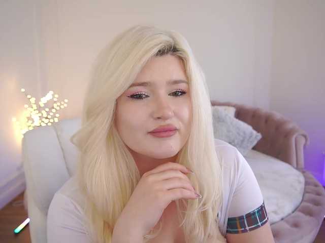 AnoraJoy's BongaCams show and profile