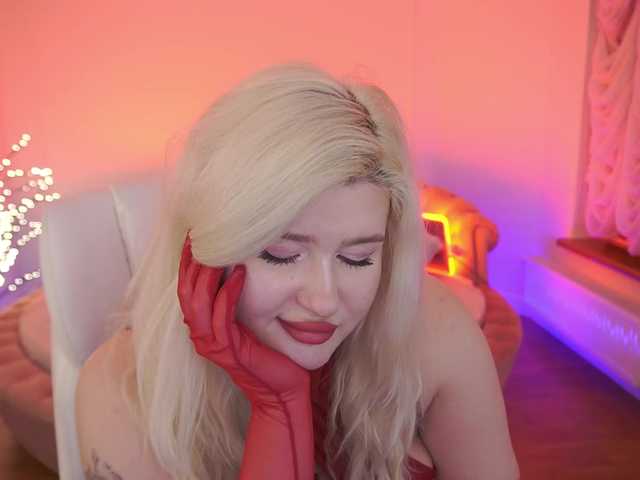 AnoraJoy's BongaCams show and profile