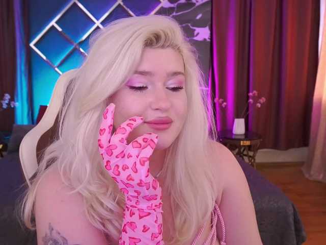 AnoraJoy's BongaCams show and profile