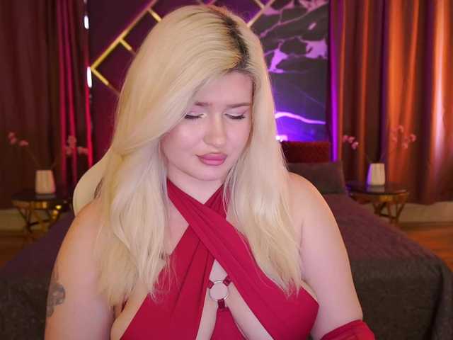 AnoraJoy's BongaCams show and profile