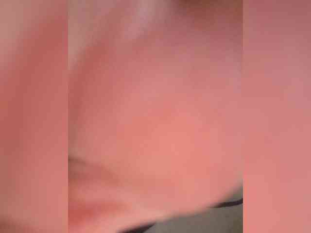 Littleginger04 webcam