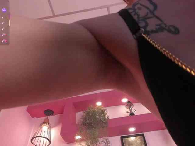 MeliissaAdams MeliissaAdams