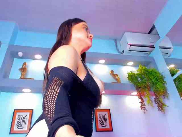 MeliissaAdams webcam