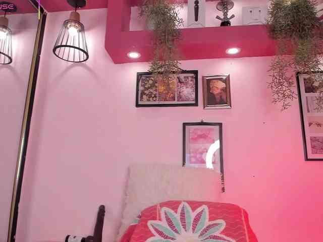 MeliissaAdams Live Webcam on BongaCams