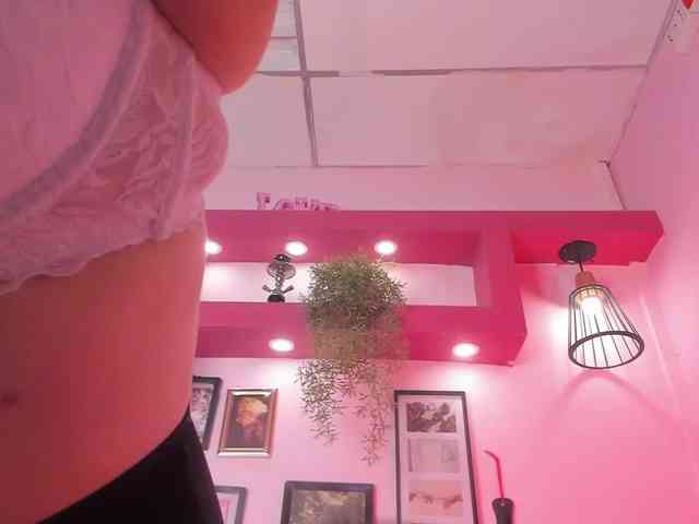 MeliissaAdams MeliissaAdams