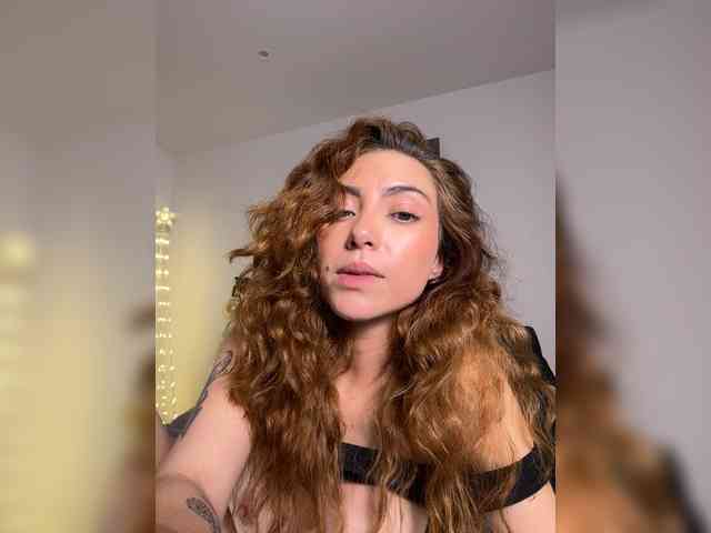 daani-Mendozaa webcam