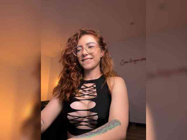 daani-Mendozaa webcam