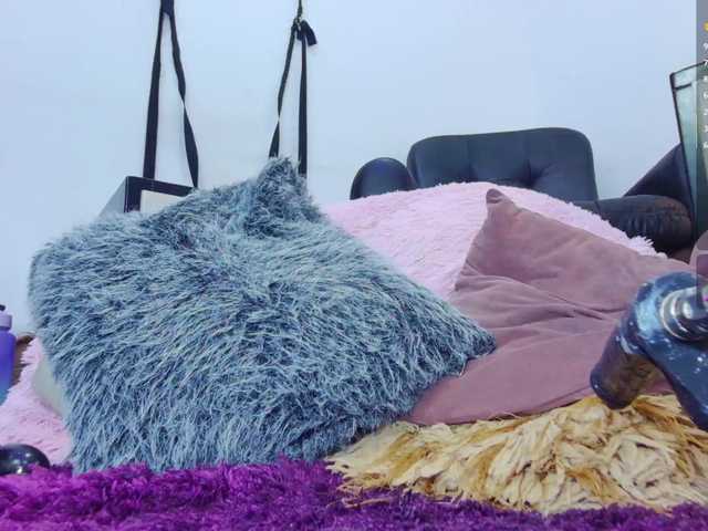 SofiiaMartinez's BongaCams show and profile