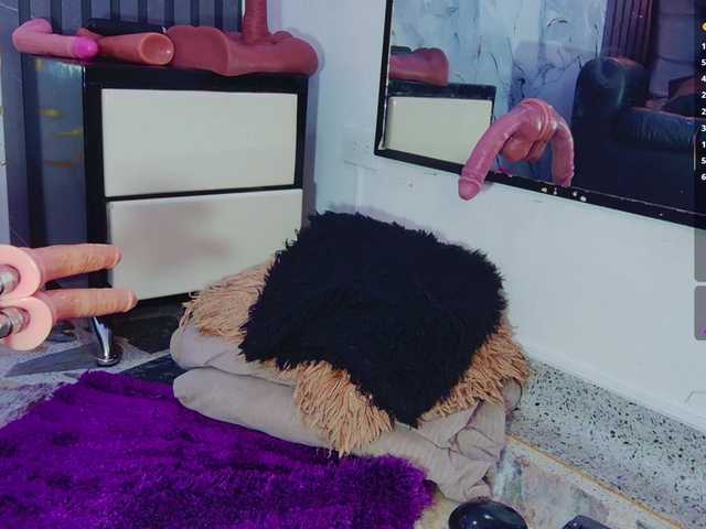 SofiiaMartinez's BongaCams show and profile