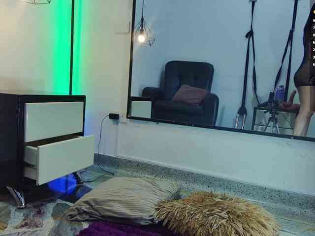 SofiiaMartinez webcam